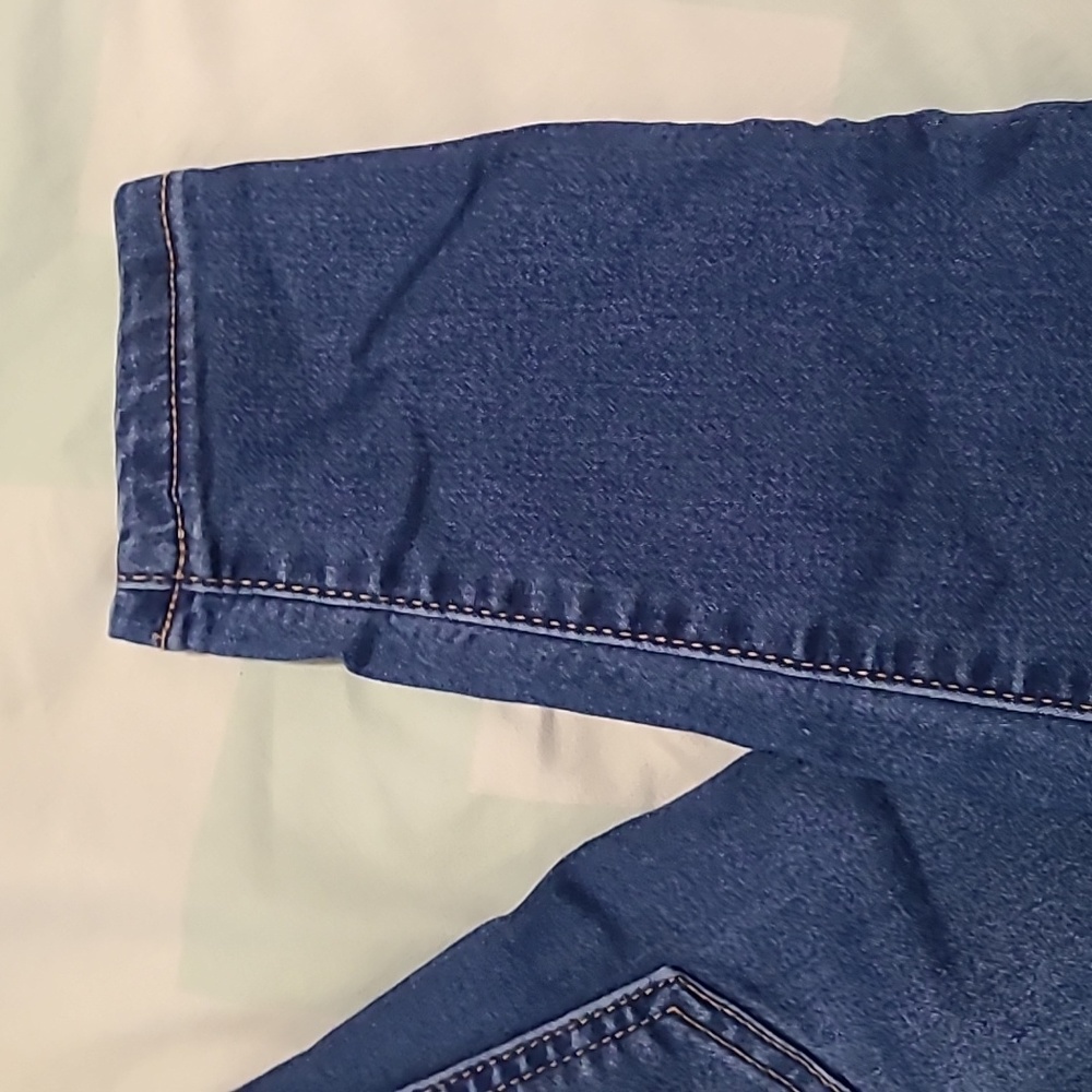 Jeans - Picture 4 of 4
